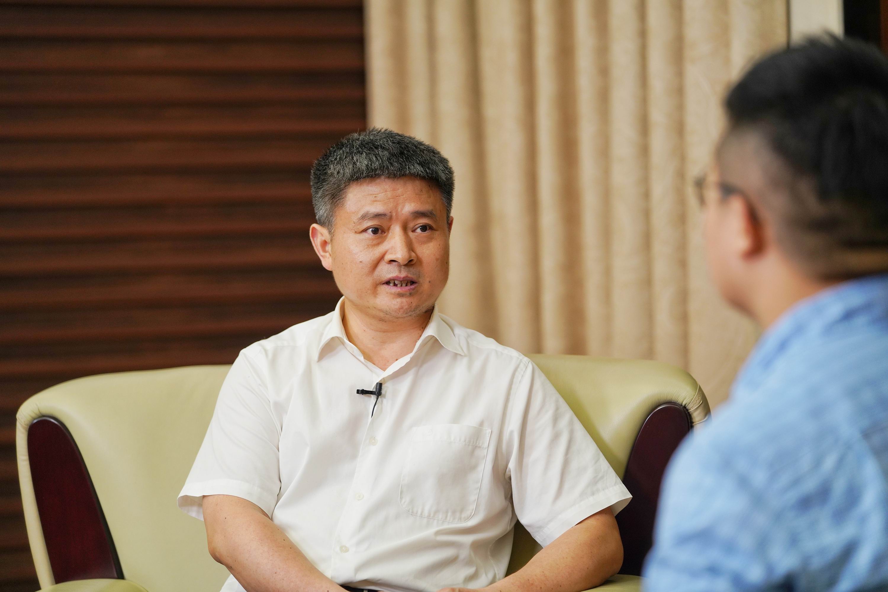 1594278243909072019.jpg 4 李林谈重邮的发展.jpg